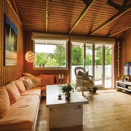 Σπίτι διακοπών Three-bedroom Holiday In Føllenslev