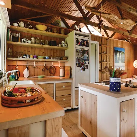Three-bedroom Holiday In Σπίτι διακοπών *
